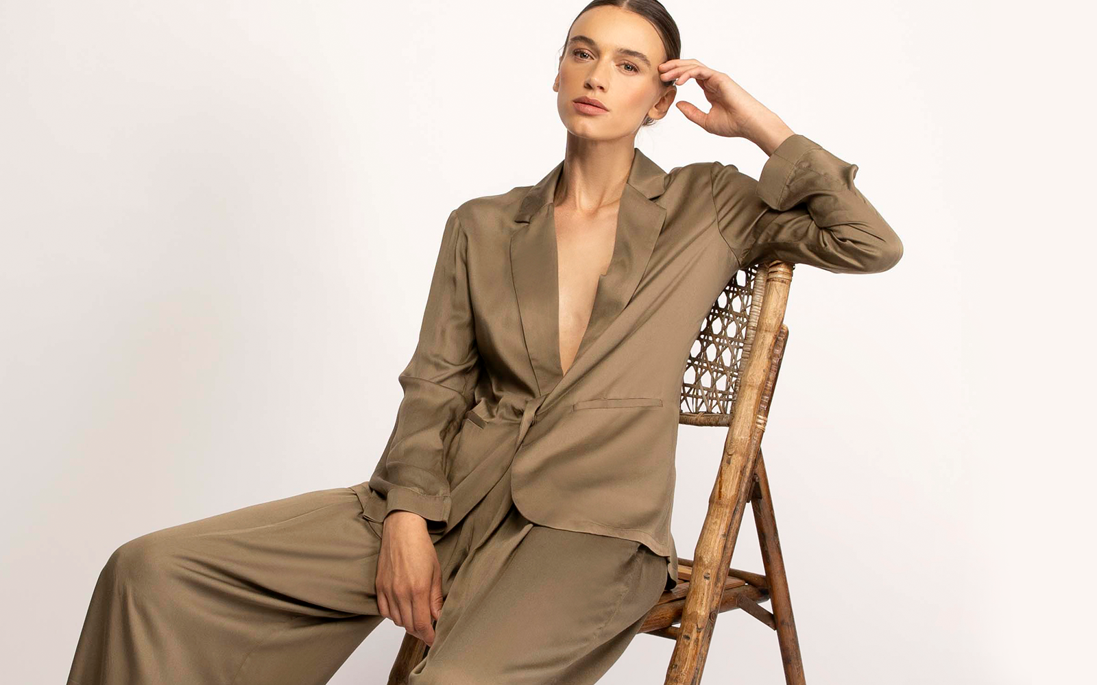 Our Tips for Soft Suiting