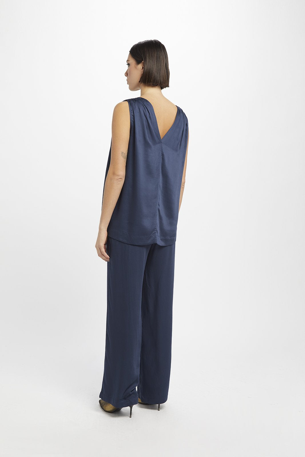 Gina Top-Neu Nomads