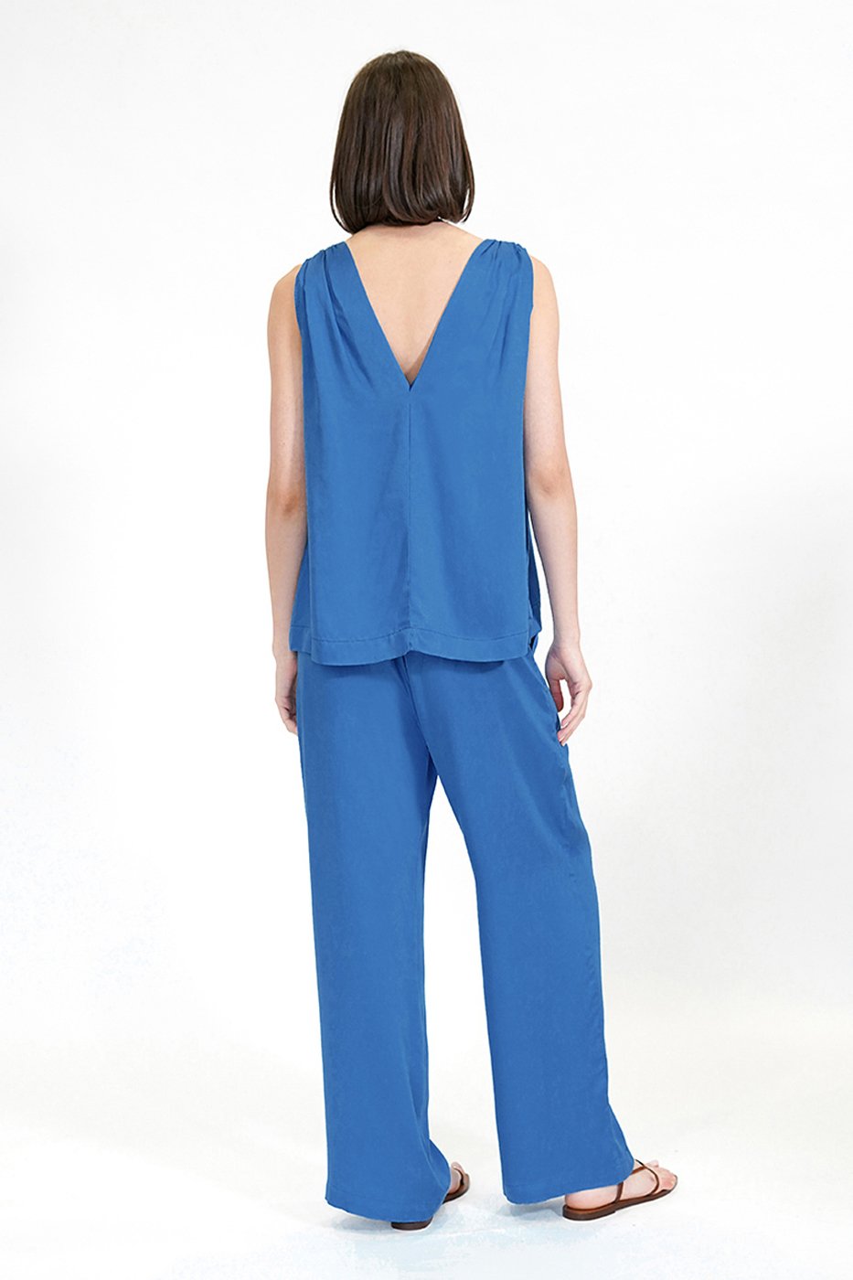 Gina Top-Neu Nomads
