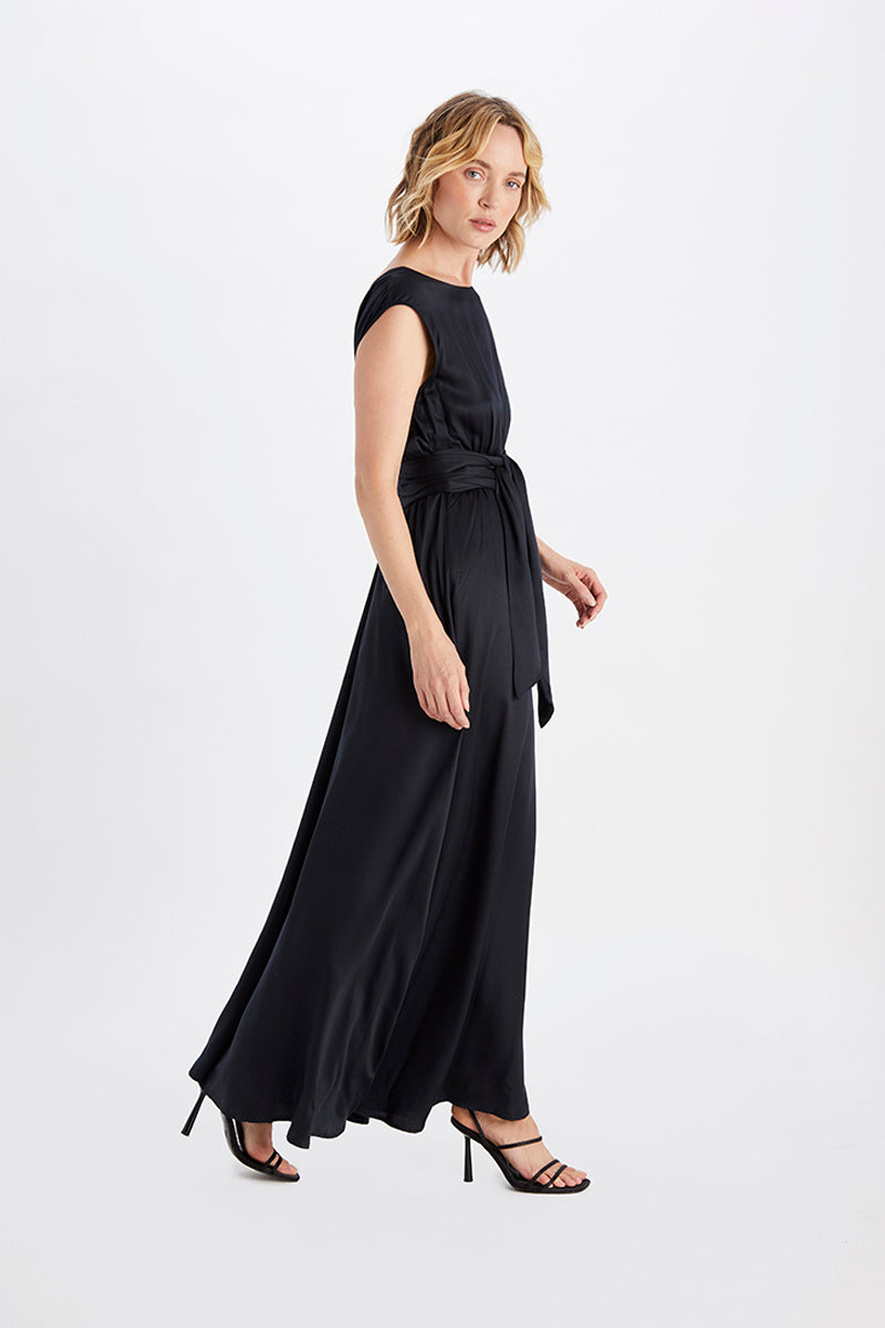 Grace Gown-Neu Nomads