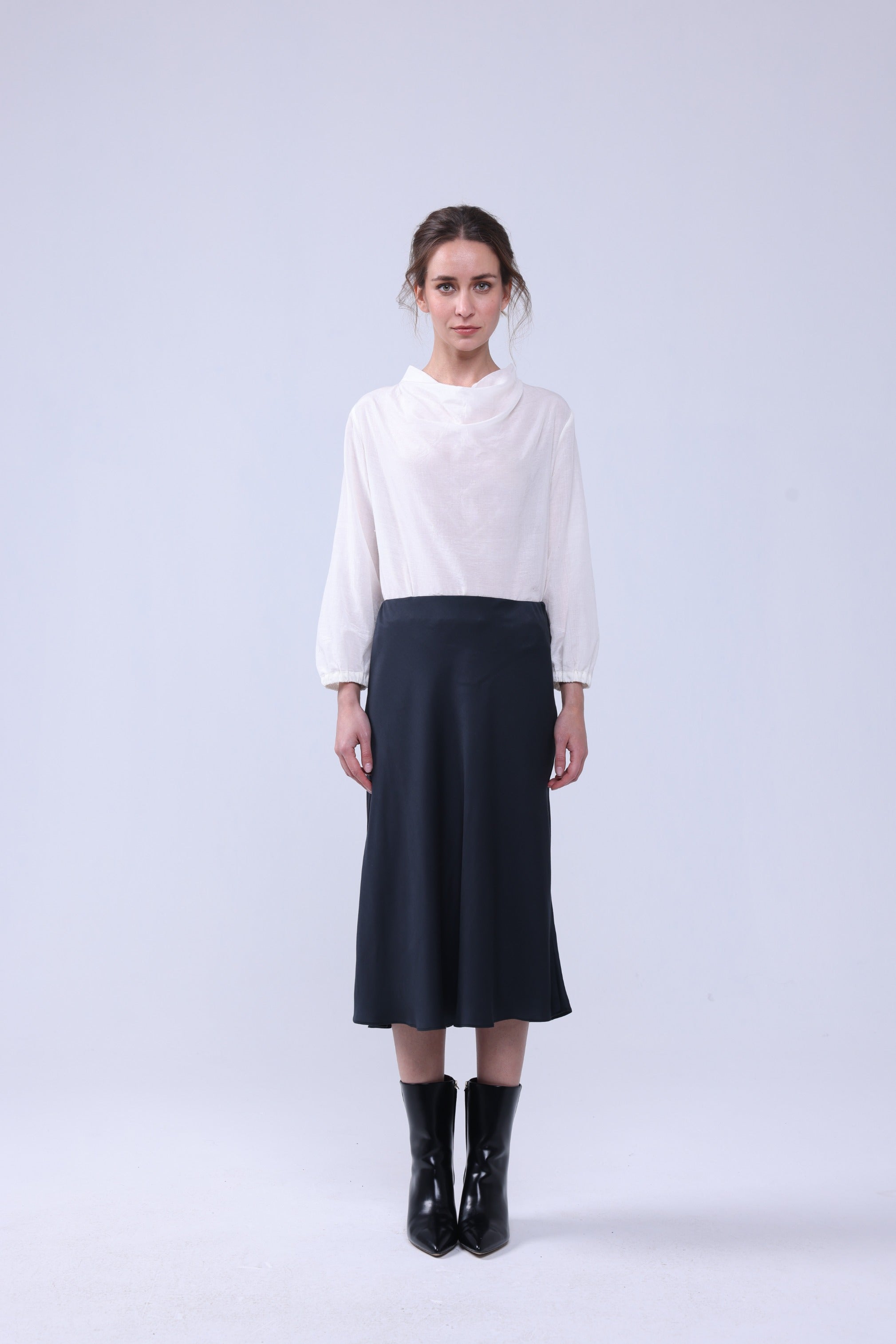 Column Skirt FW25-Neu Nomads