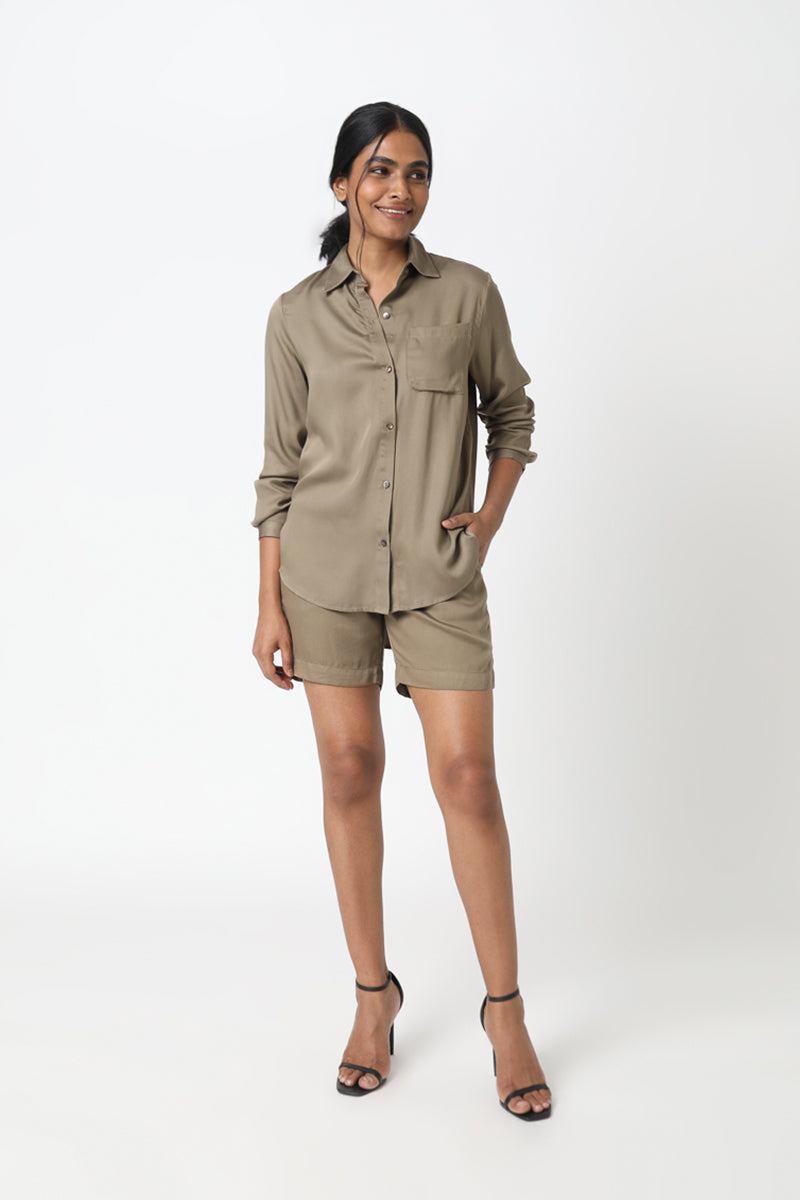 Riga Shorts-Neu Nomads